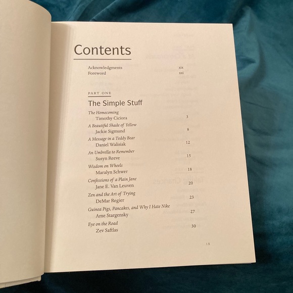 Marlo Thomas Book Right Words at the Right Time Volume 2 Vintage Hardback - Picture 2 of 13